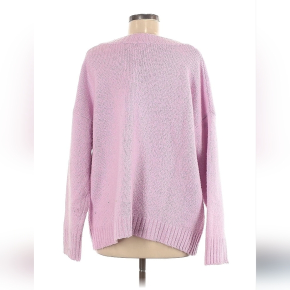 Superdown: Light Pink V-Neck Sweater - Picture 2 of 11